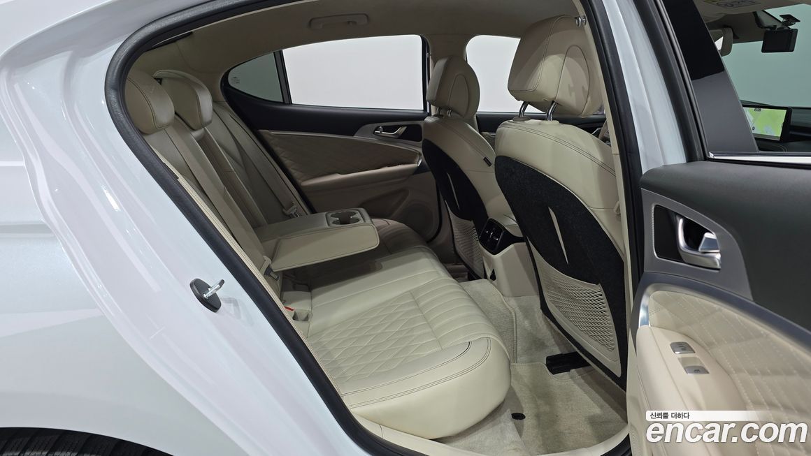 Genesis G70 2023