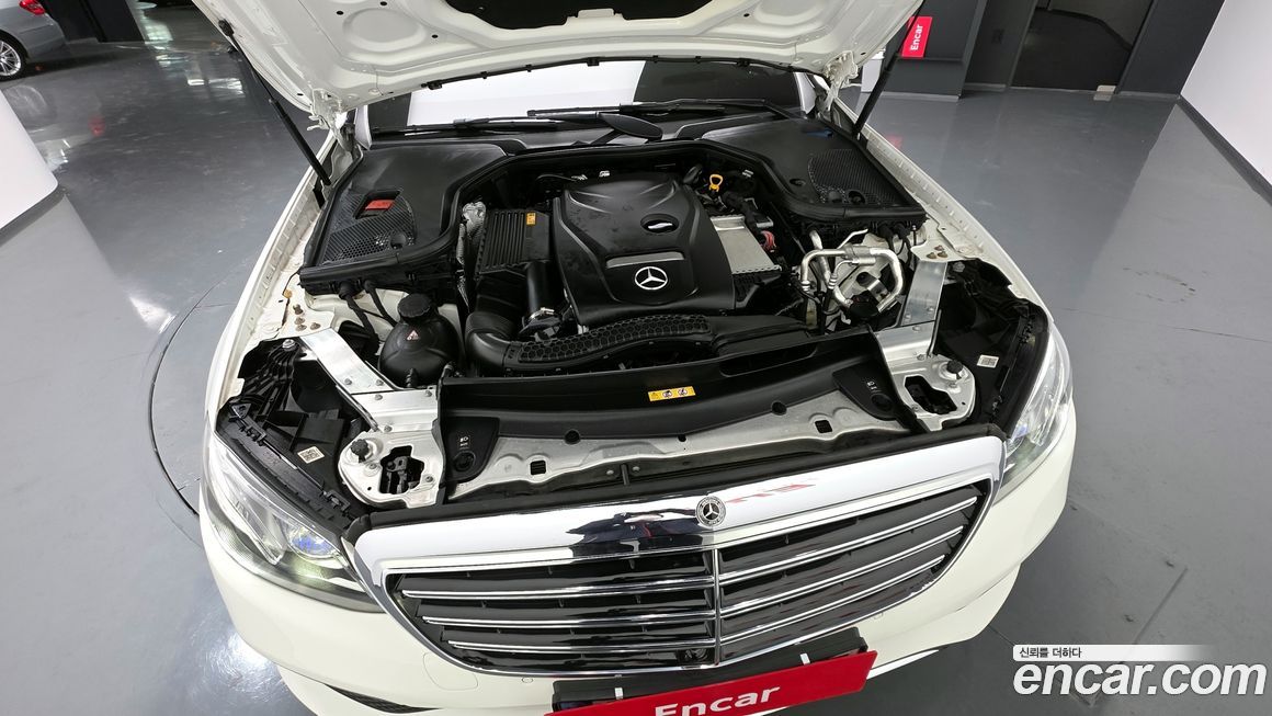 Mercedes-Benz E-Class 2019