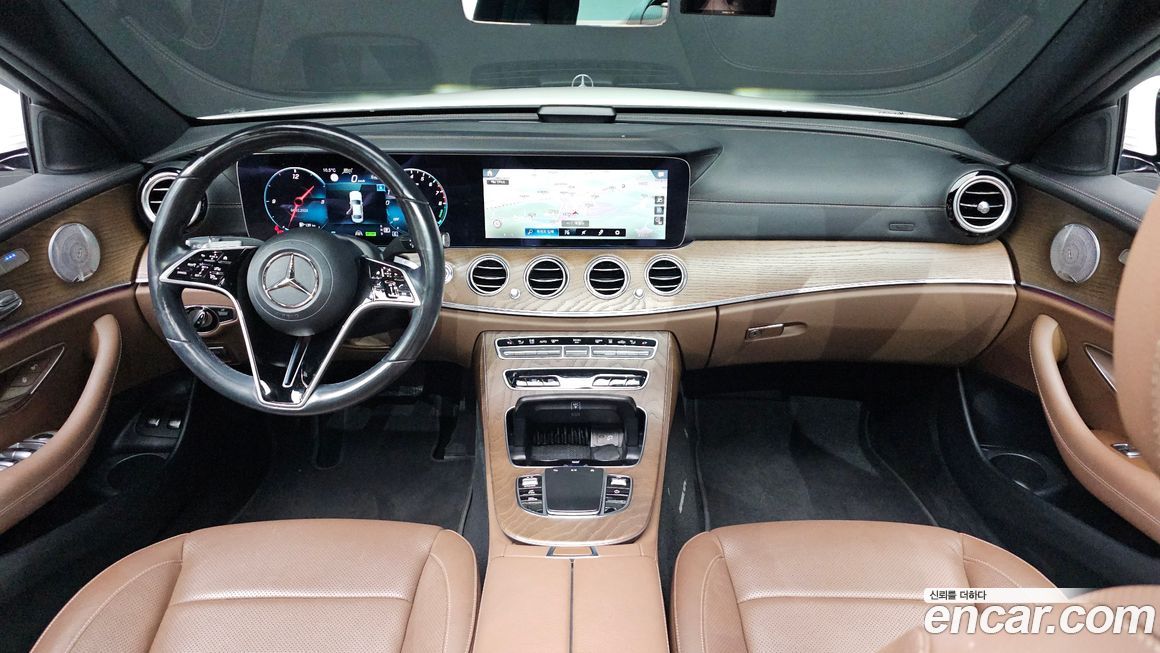 Mercedes-Benz E-Class 2021