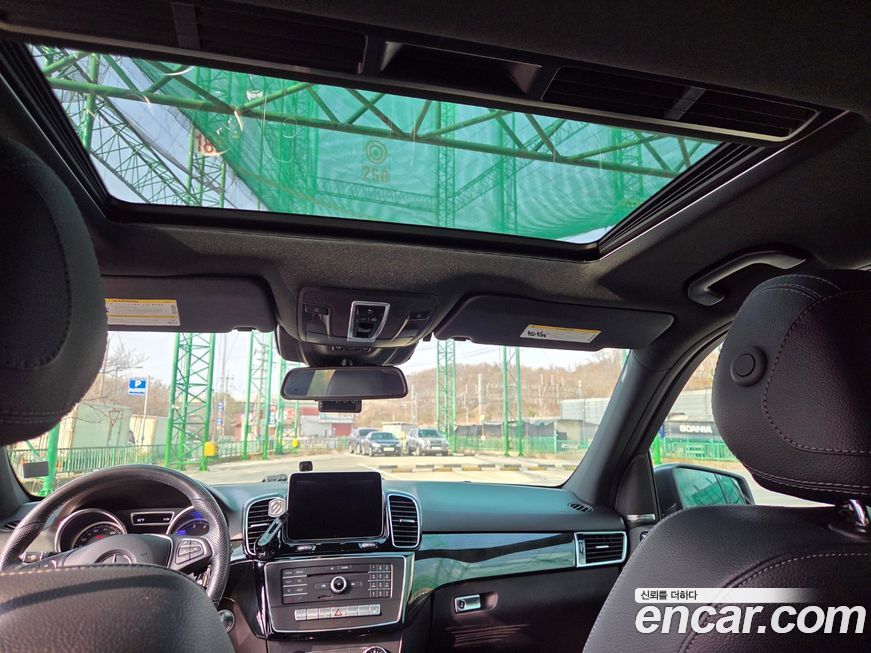 Mercedes-Benz GLE-Class 2017