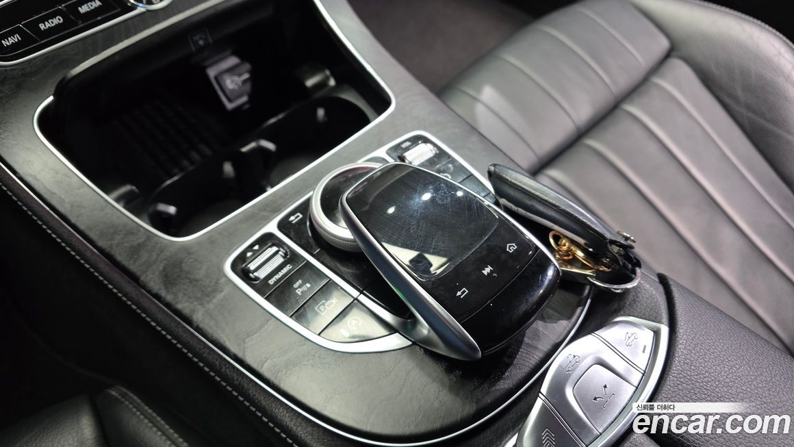 Mercedes-Benz E-Class 2019