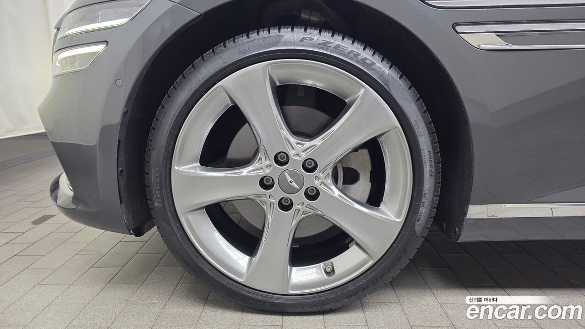 Genesis G80 2021