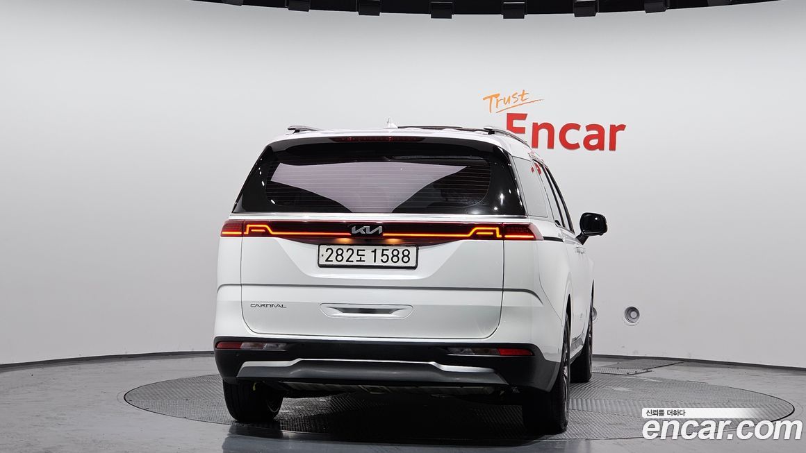 Kia Canival 2023