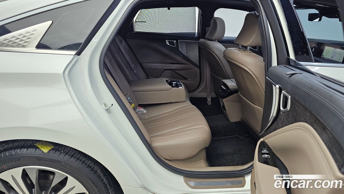 Kia K8 2023