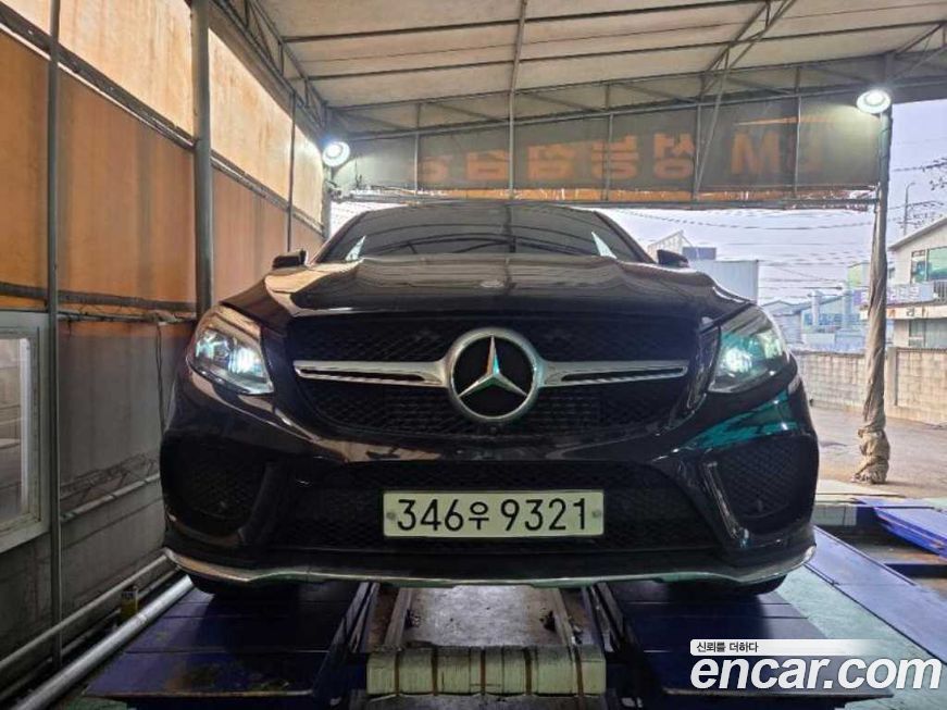 Mercedes-Benz GLE-Class 2017