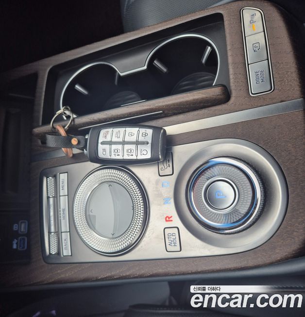 Genesis G80 2021