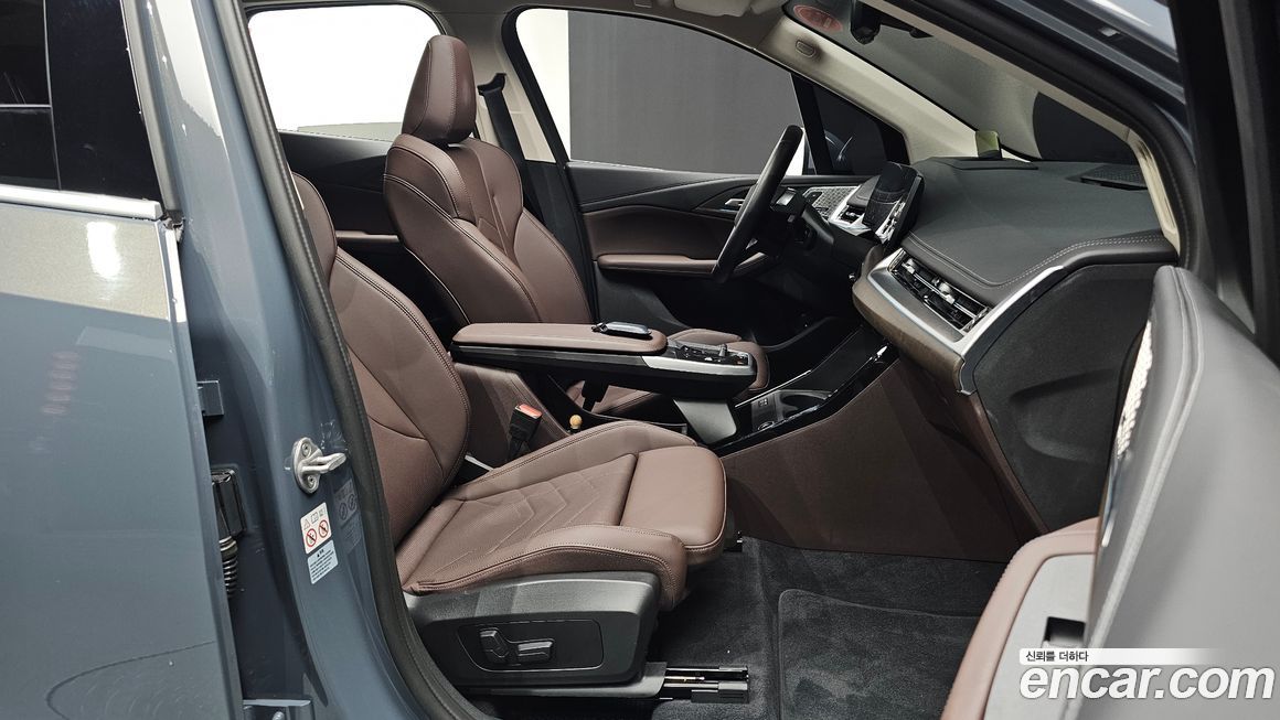 BMW 2-Series 2024