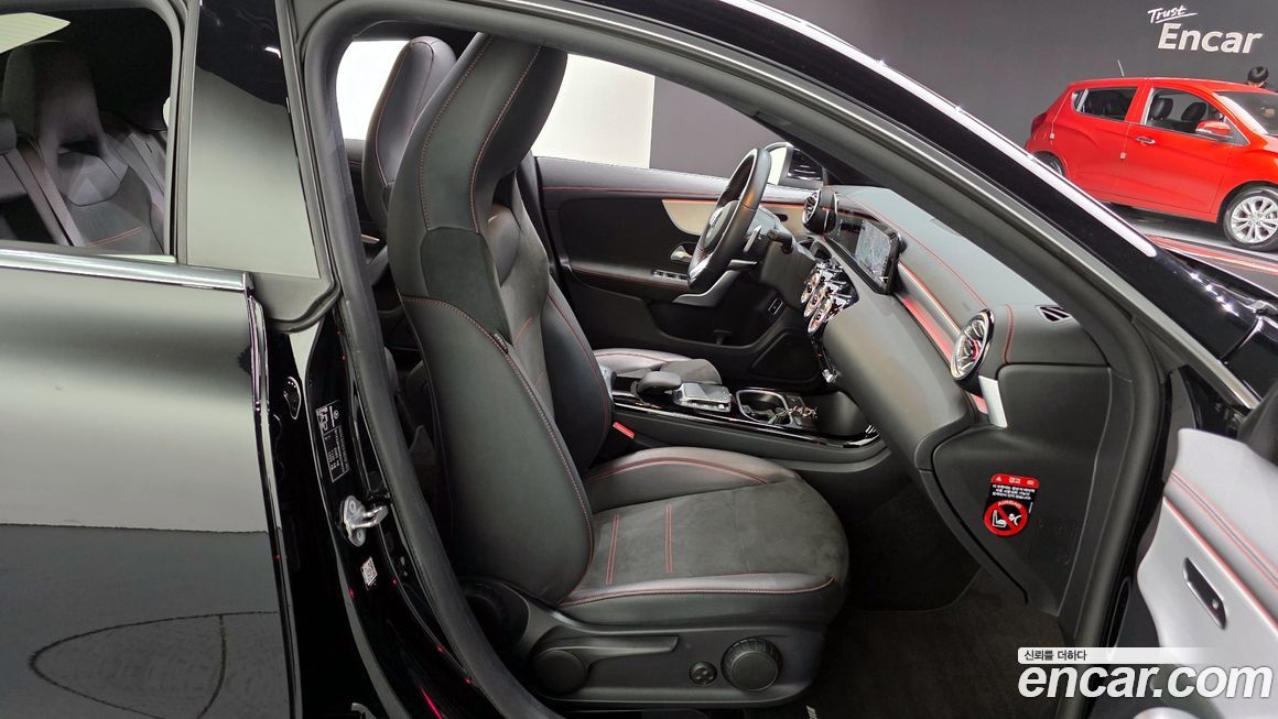 Mercedes-Benz CLA-Class 2022