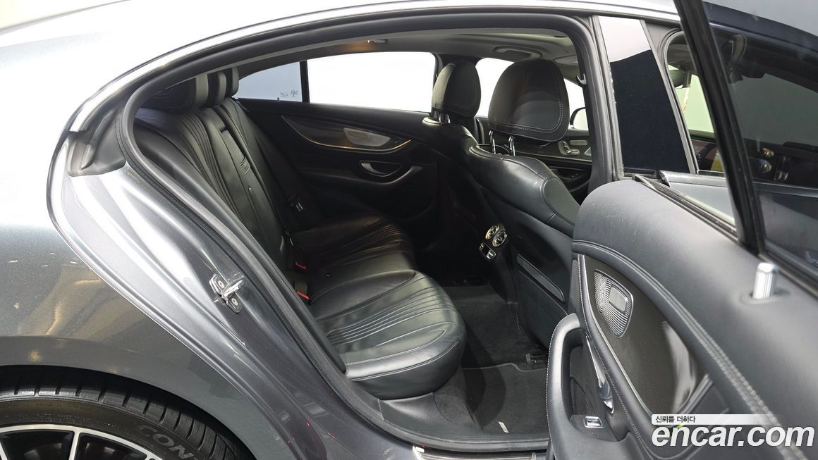 Mercedes-Benz CLS-Class 2019