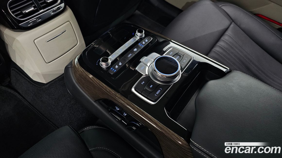 Genesis G90 2019