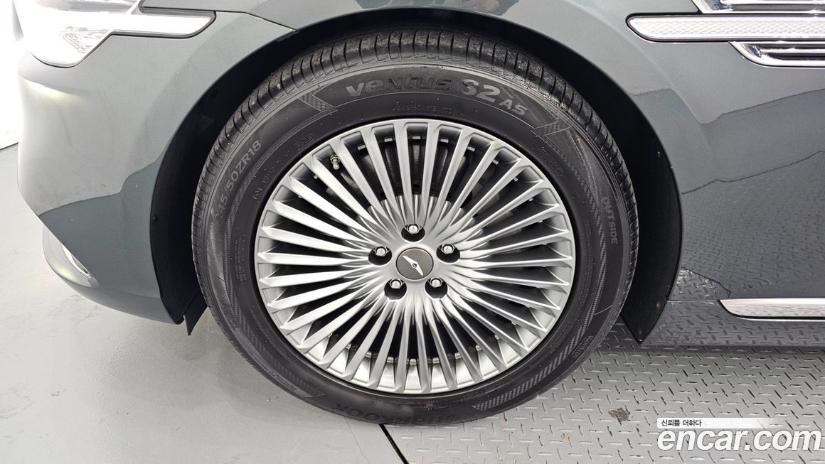 Genesis G90 2019
