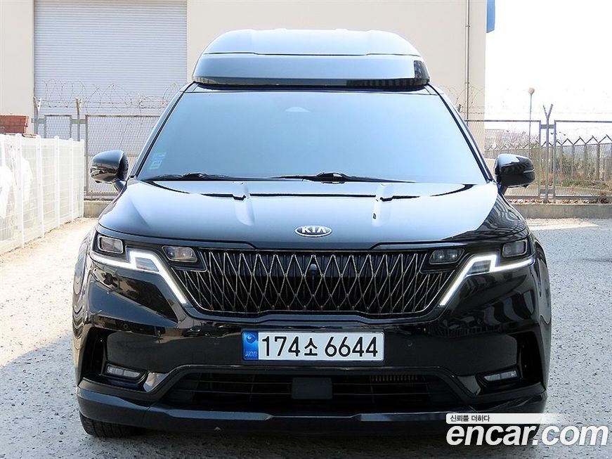 Kia Canival 2021