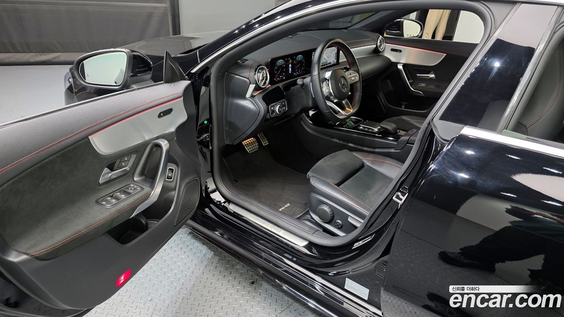 Mercedes-Benz CLA-Class 2022
