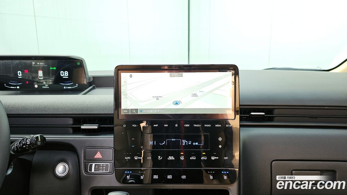 Hyundai Staria 2024