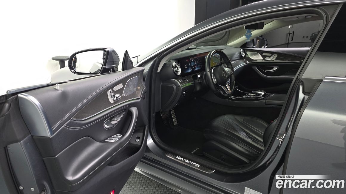 Mercedes-Benz CLS-Class 2019