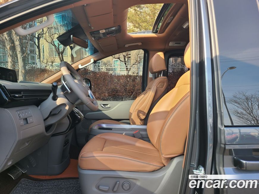 Hyundai Staria 2023