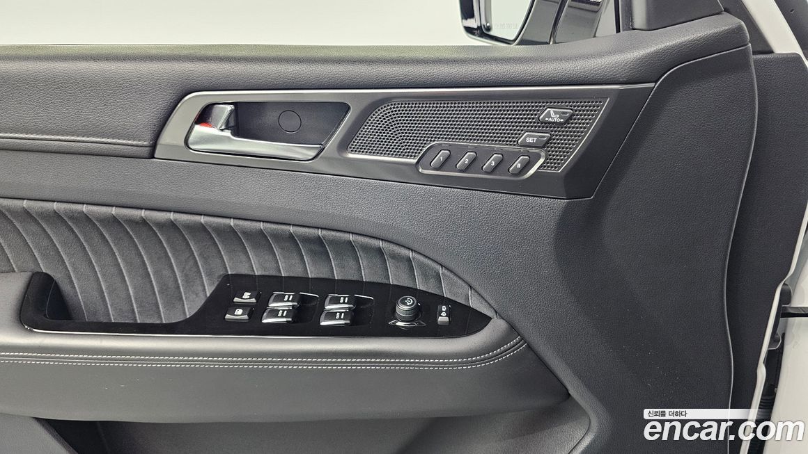 KG_Mobility_Ssangyong Rexton 2024