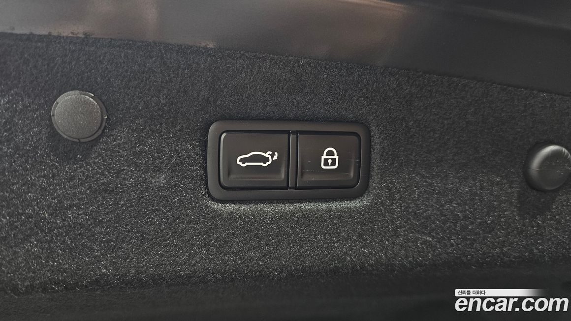 Kia K8 2025