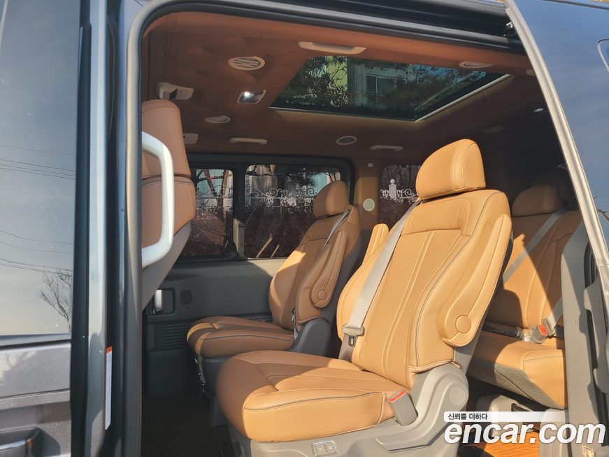 Hyundai Staria 2023