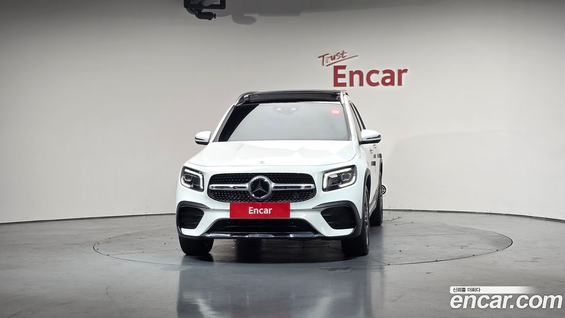 Mercedes-Benz GLB-Class 2022