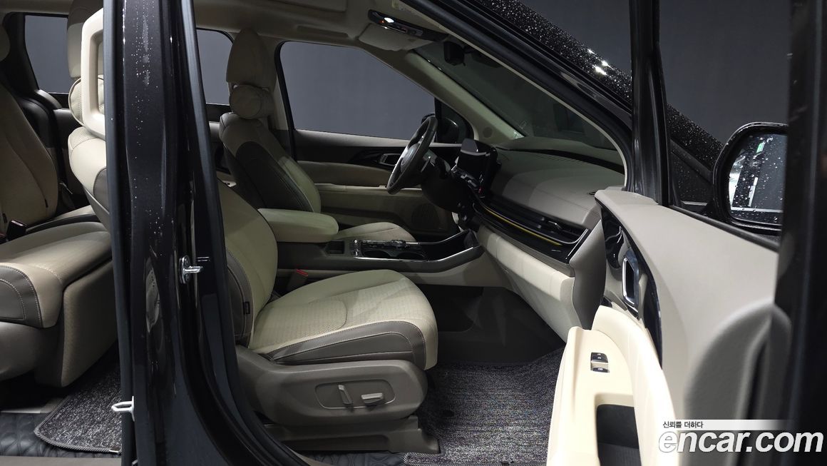 Kia Canival 2024