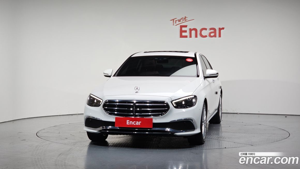 Mercedes-Benz E-Class 2021