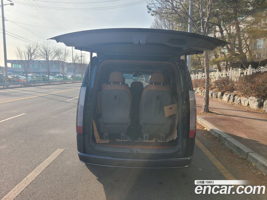 Hyundai Staria 2023