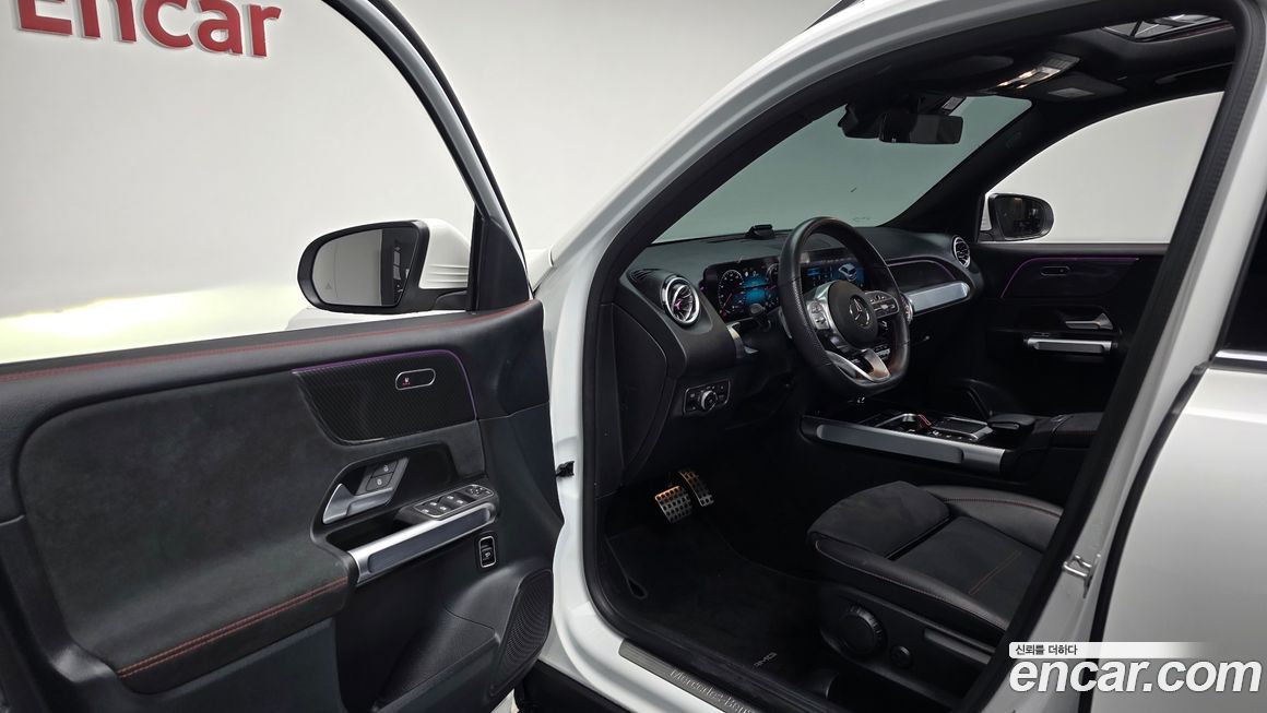 Mercedes-Benz GLB-Class 2022