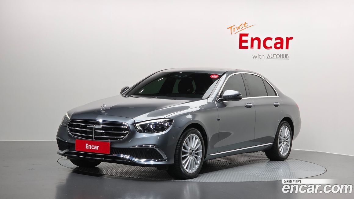 Mercedes-Benz E-Class 2021