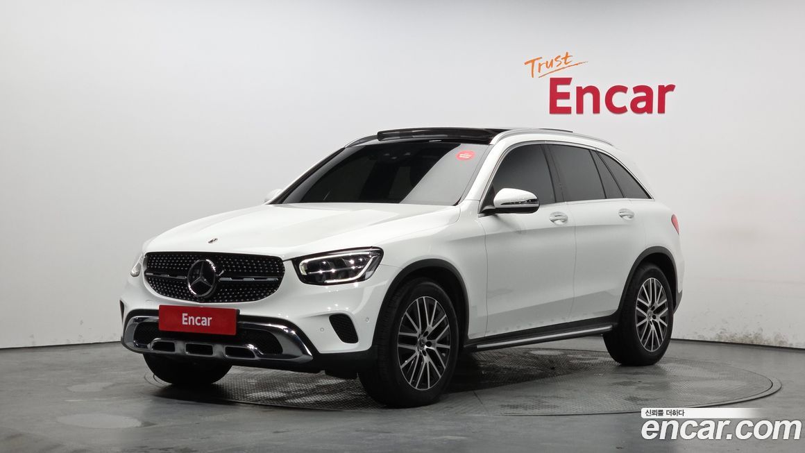 Mercedes-Benz GLC-Class 2021
