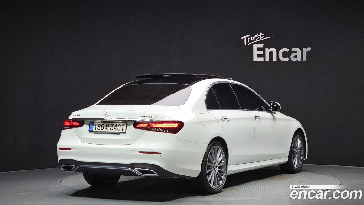 Mercedes-Benz E-Class 2021