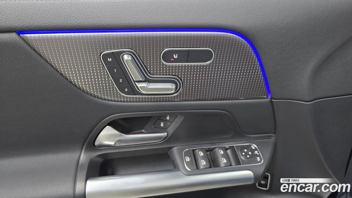 Mercedes-Benz EQA 2023