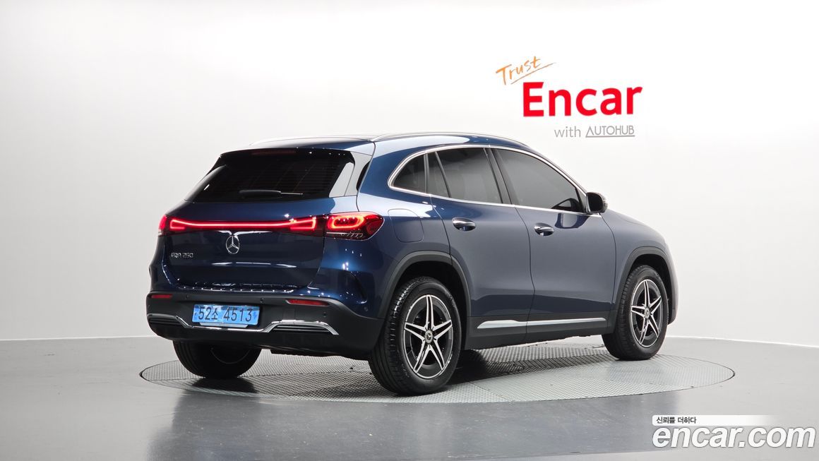 Mercedes-Benz EQA 2023