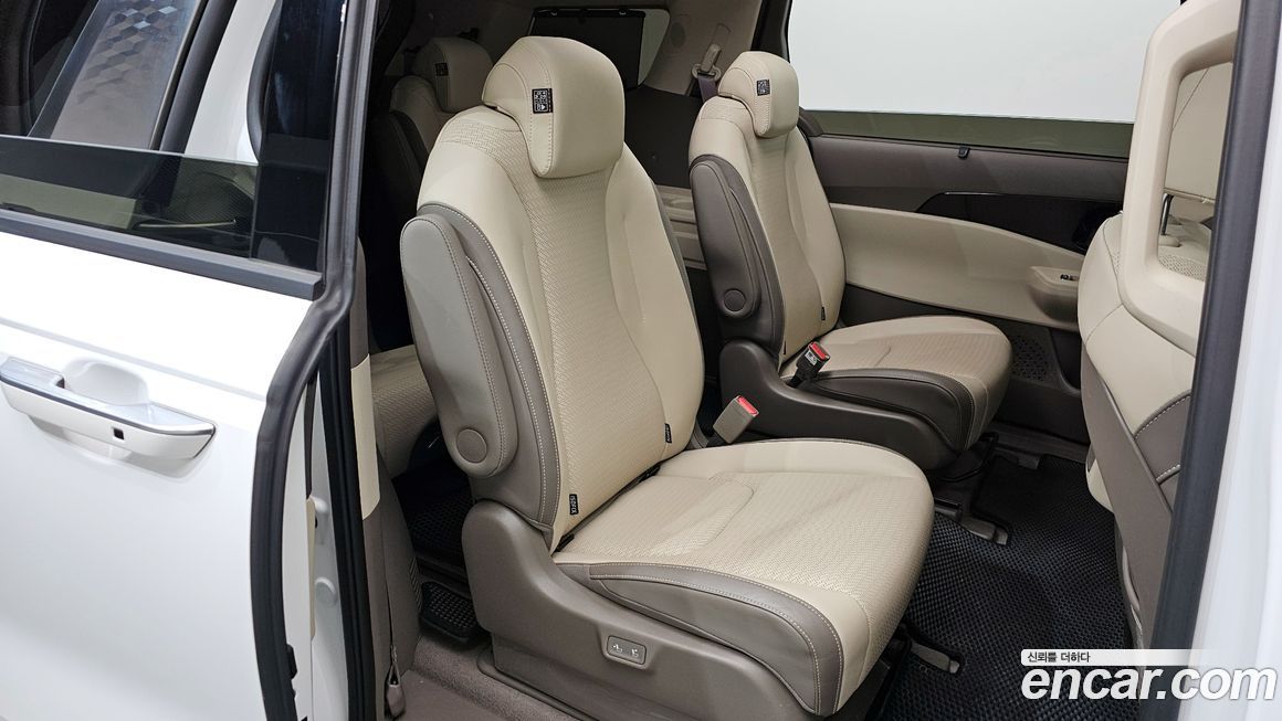 Kia Canival 2024