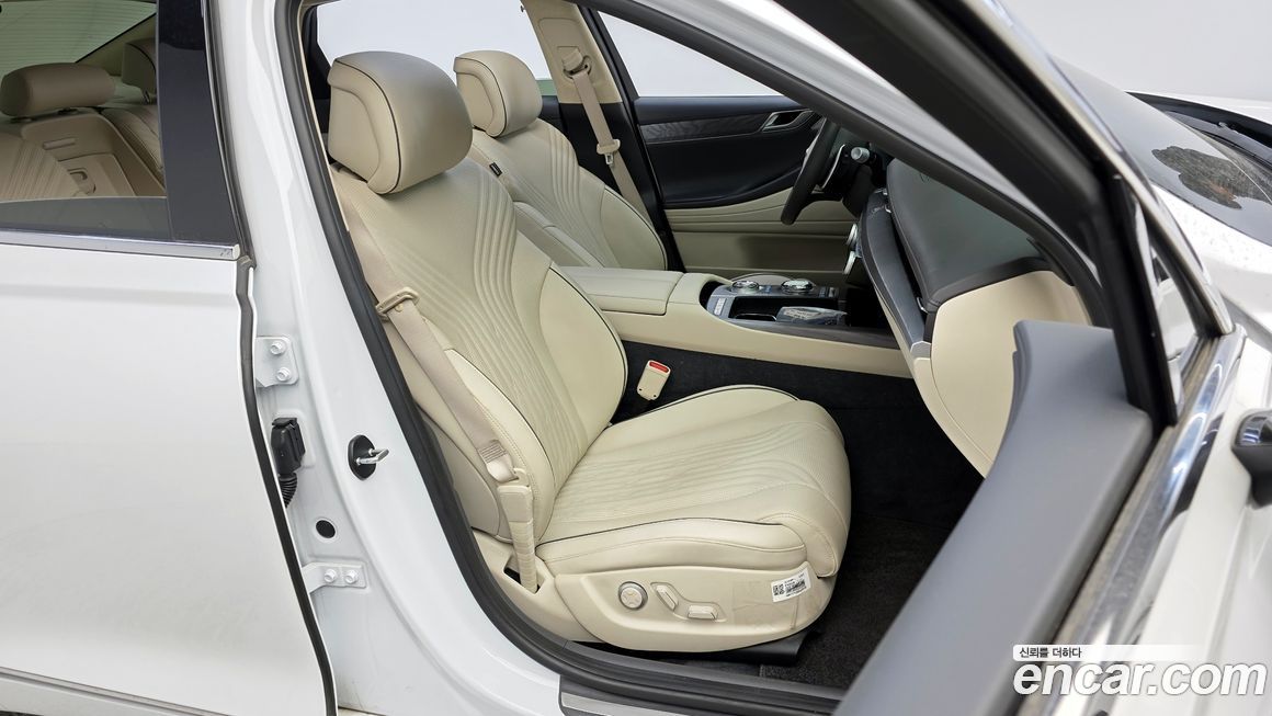 Genesis G80 2023