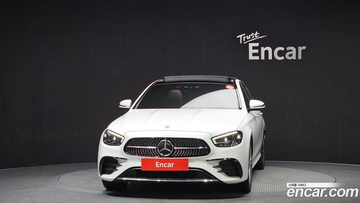 Mercedes-Benz E-Class 2021