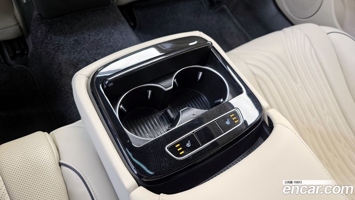 Genesis G80 2023