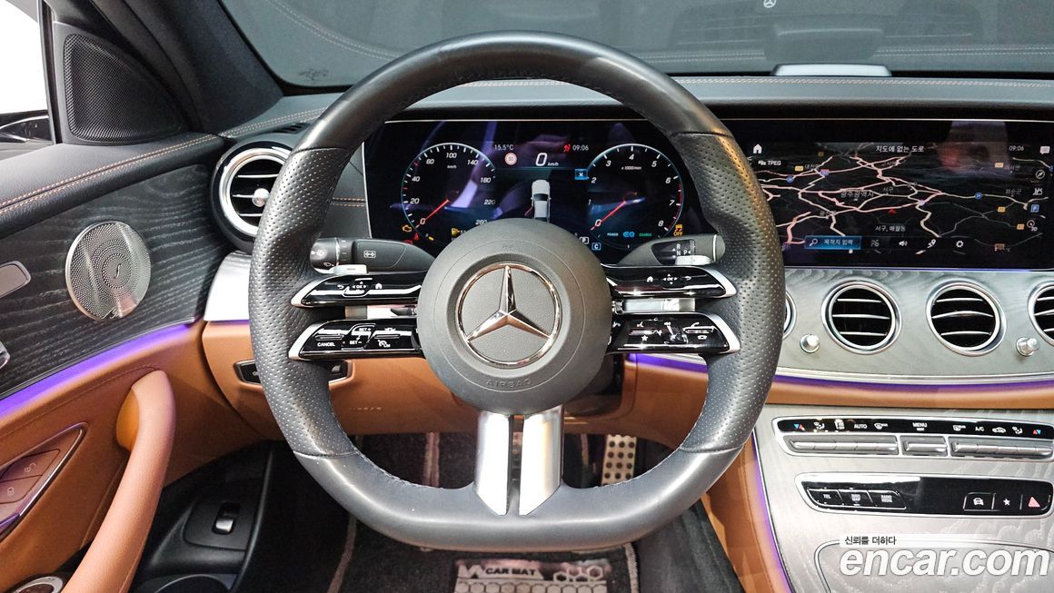 Mercedes-Benz E-Class 2021