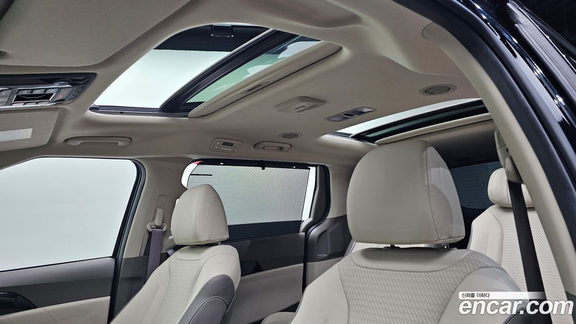 Kia Canival 2024