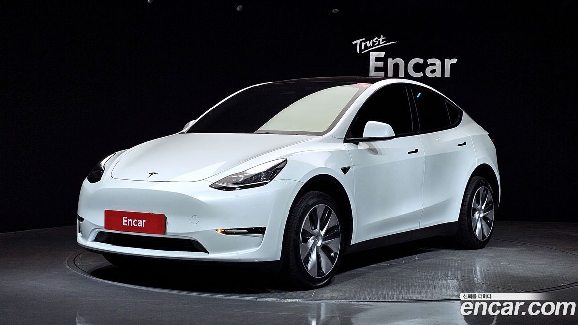 Tesla Model Y 2022