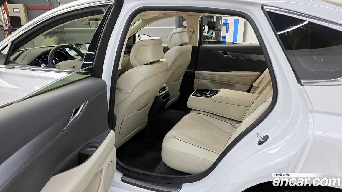 Genesis G80 2023