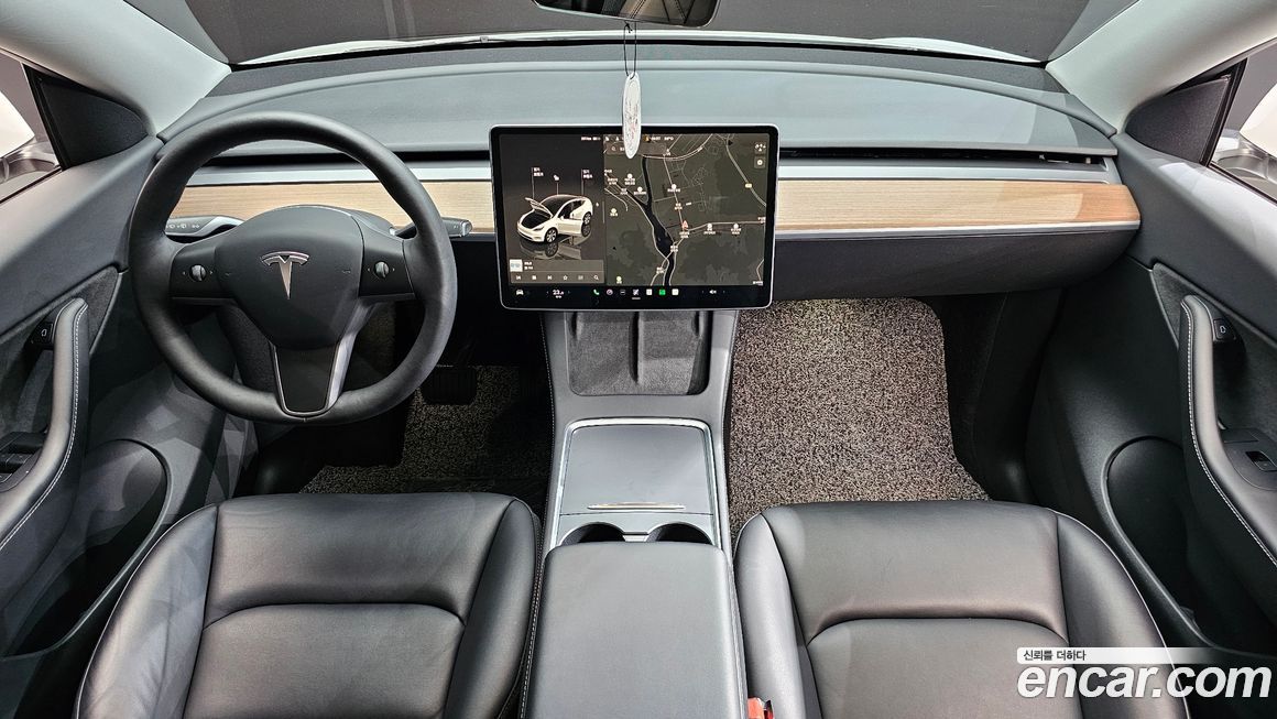 Tesla Model Y 2022