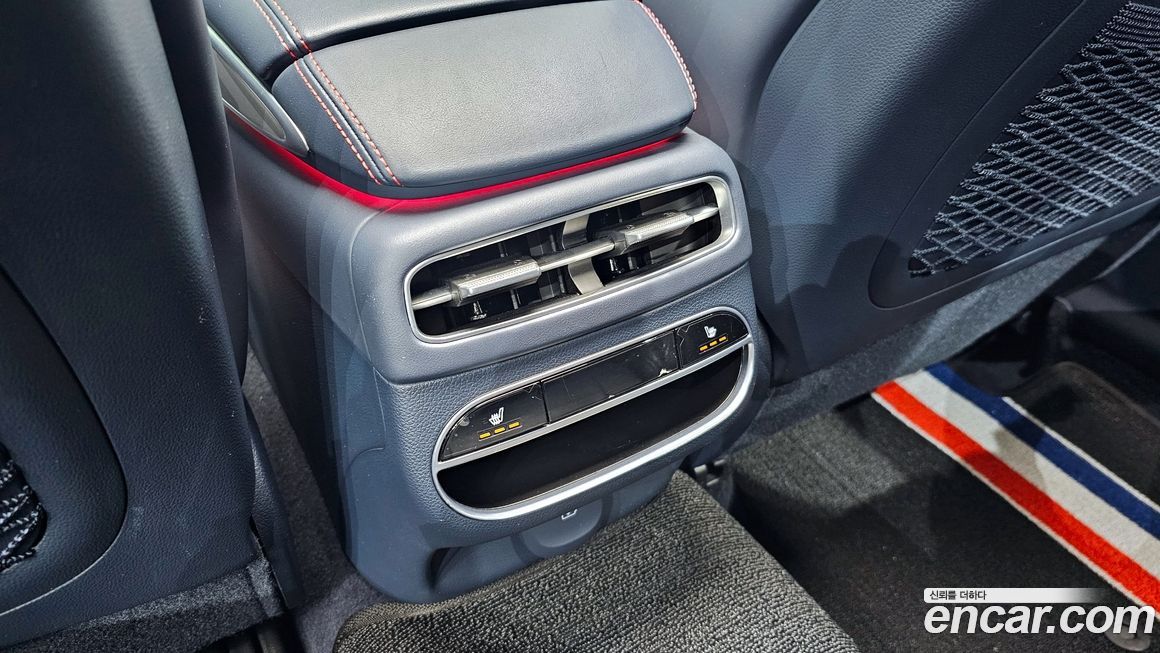 Genesis GV70 2023