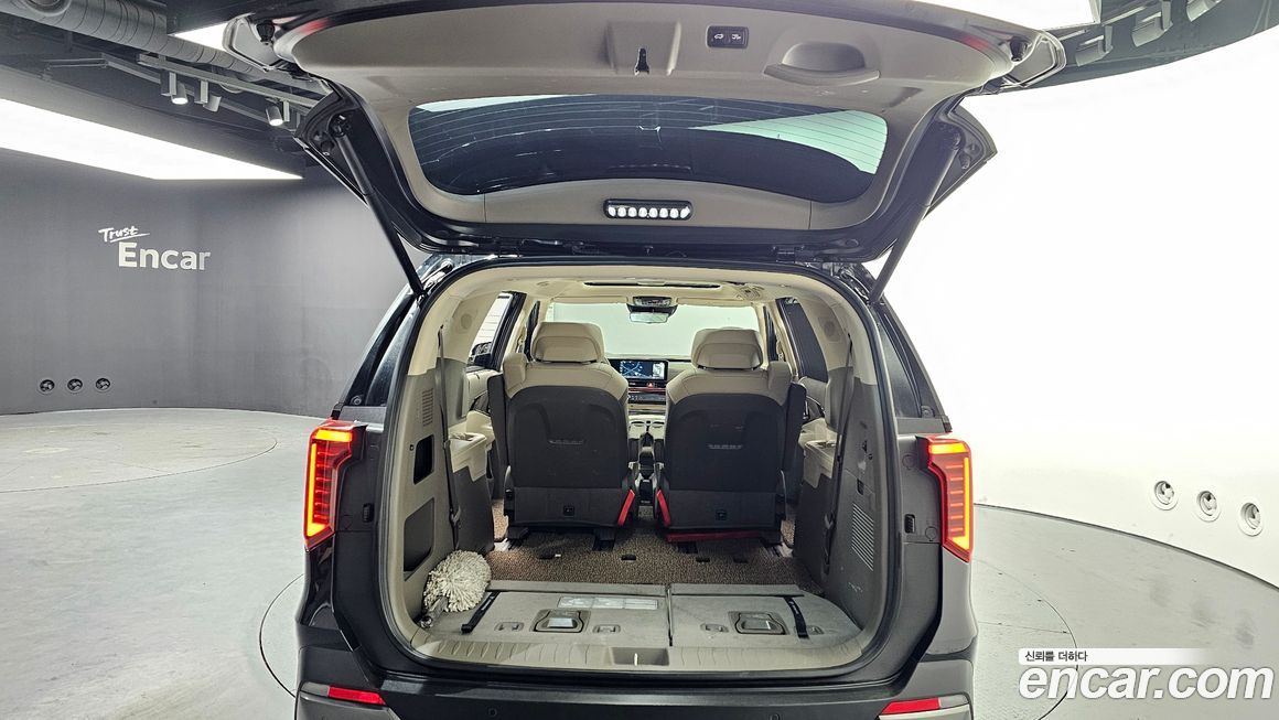 Kia Canival 2024