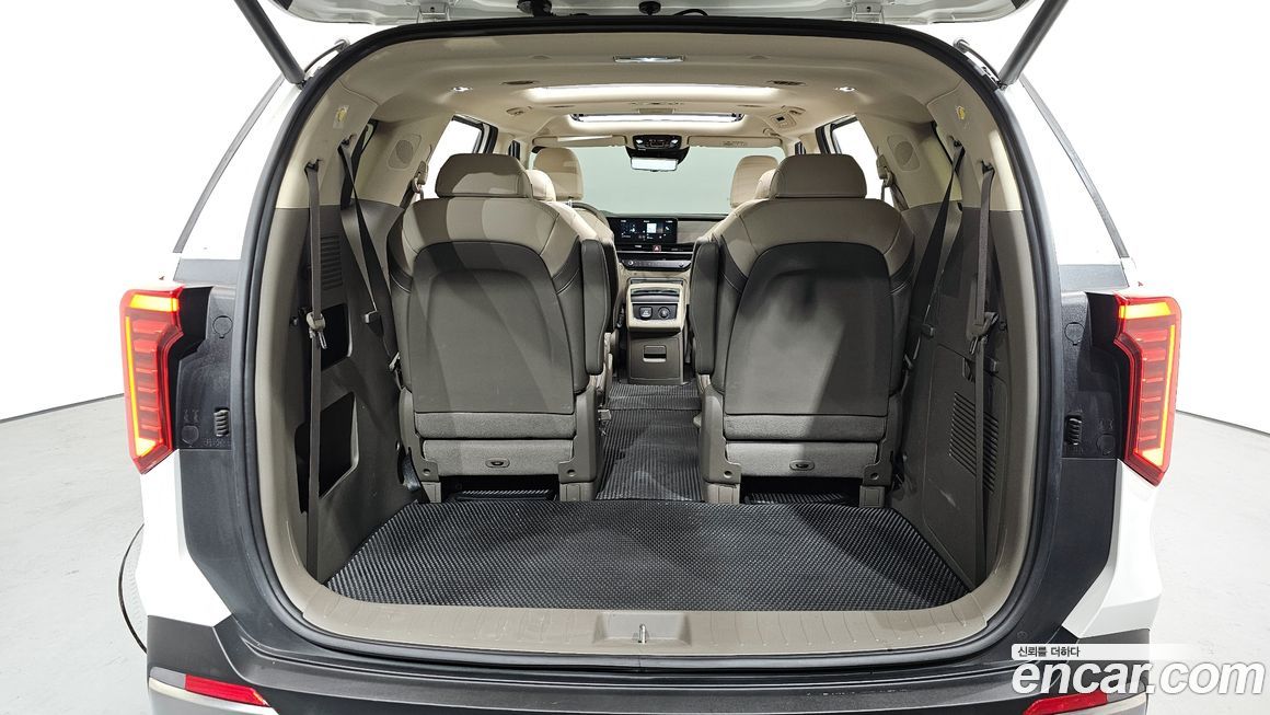 Kia Canival 2024