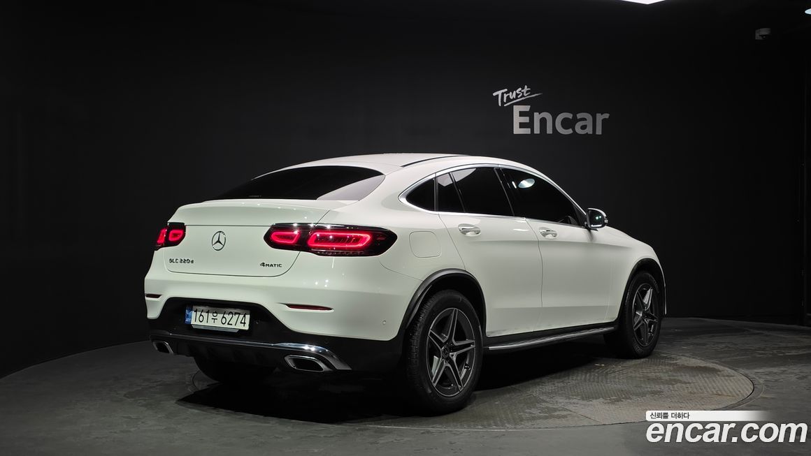 Mercedes-Benz GLC-Class 2021