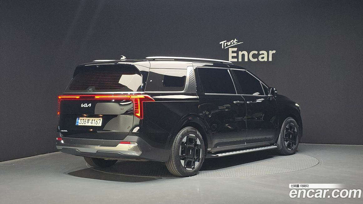 Kia Canival 2024