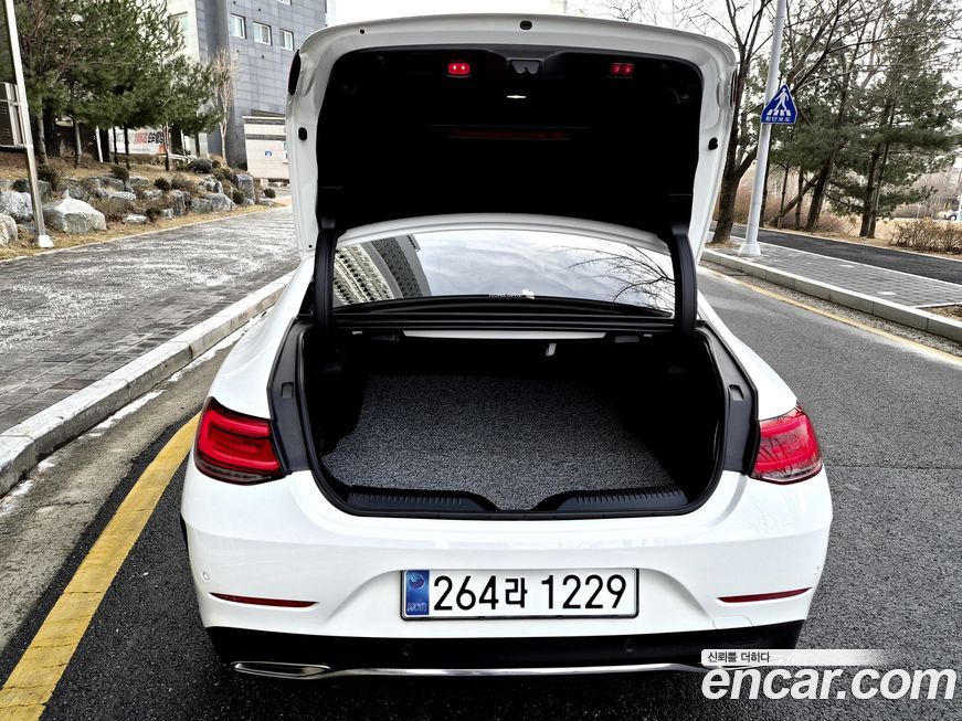 Mercedes-Benz CLS-Class 2019