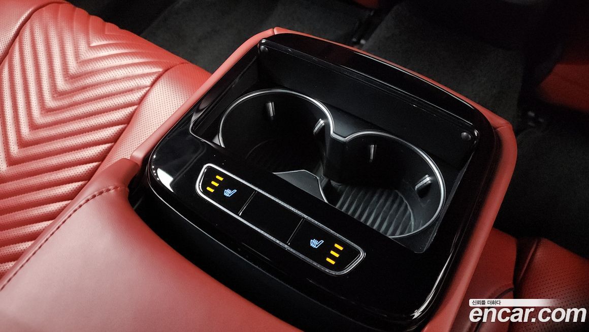 Genesis G80 2023