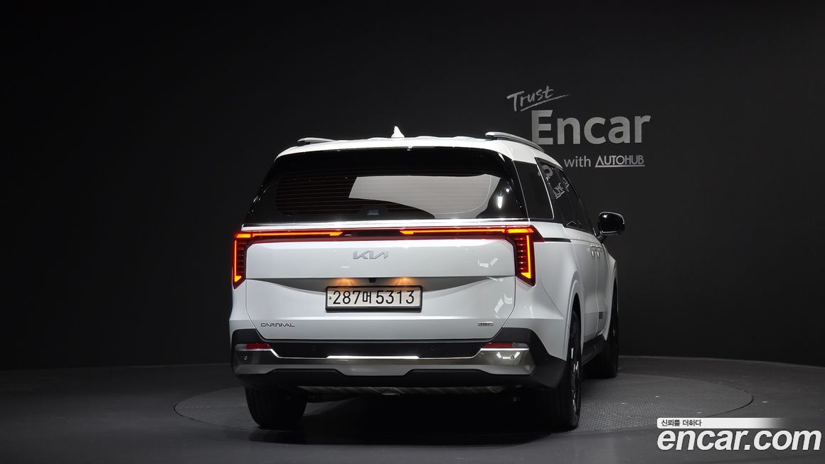 Kia Canival 2024